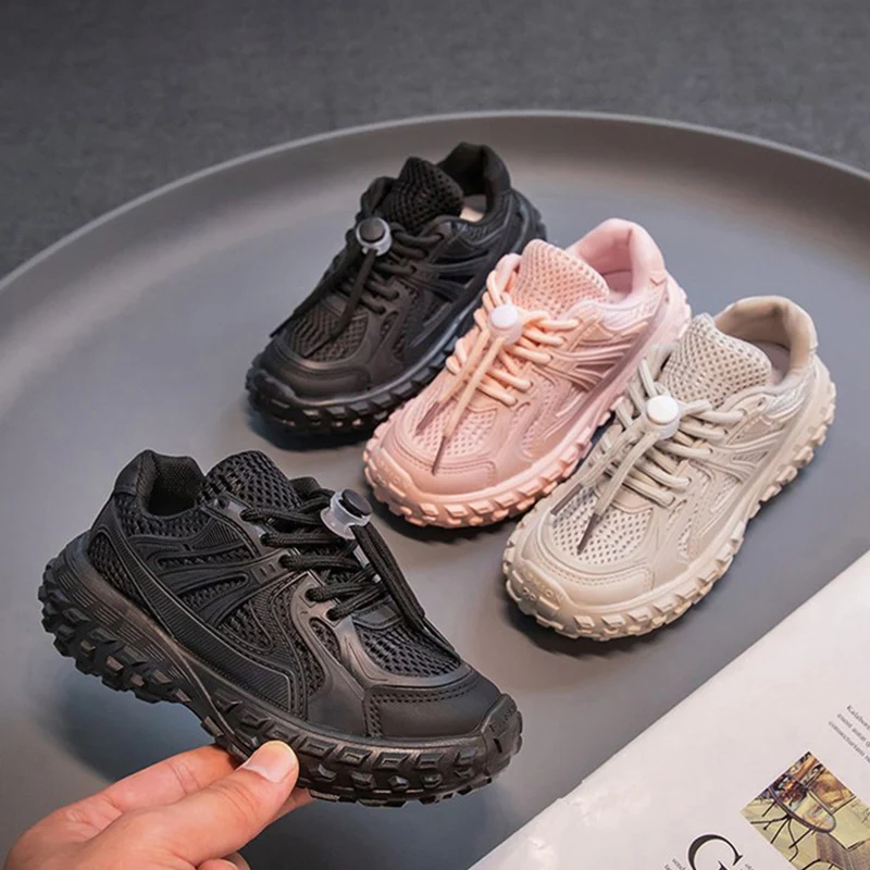 New Size 26-37 Kids Anti-slip Casual Running Sneakers for Boys Girls Children Black White Breathable Mesh Sports Shoes
New Size 26-37 Kids Anti-slip Casual Running Sneakers for Boys Girls Children Black White Breathable Mesh Sports Shoes