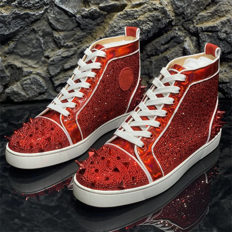 Luxury Brand High Tops Red Bottoms Rivets Shoes For Men's Casual Flats Loafers Women's Diamonds Crystal Couple Spikes Sneakers
Luxury Brand High Tops Red Bottoms Rivets Shoes For Men's Casual Flats Loafers Women's Diamonds Crystal Couple Spikes Sneakers