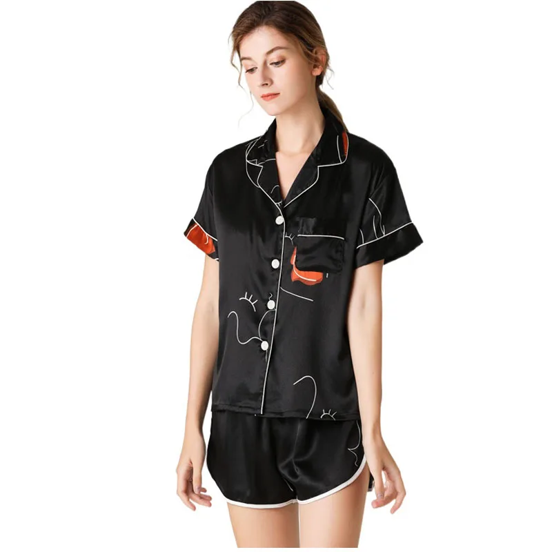 Shorts Pajamas Set for Women's Summer Satin Black and White Color Short-sleeved Sleep Tops with Shorts Home Suit Women's Pajamas
Shorts Pajamas Set for Women's Summer Satin Black and White Color Short-sleeved Sleep Tops with Shorts Home Suit Women's Pajamas