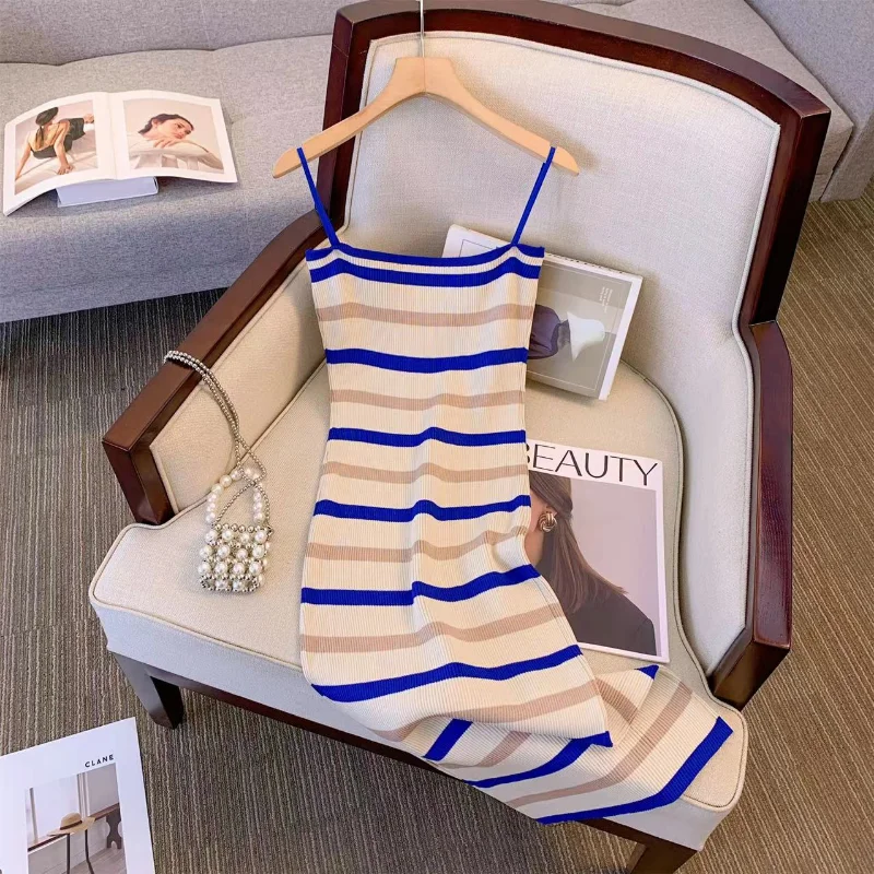 Women's Knitted Low Cut Suspender Striped Dress Summer New Casual Sexy Young Girl Slim A-line Off Shoulder Vest Long Dress
Women's Knitted Low Cut Suspender Striped Dress Summer New Casual Sexy Young Girl Slim A-line Off Shoulder Vest Long Dress