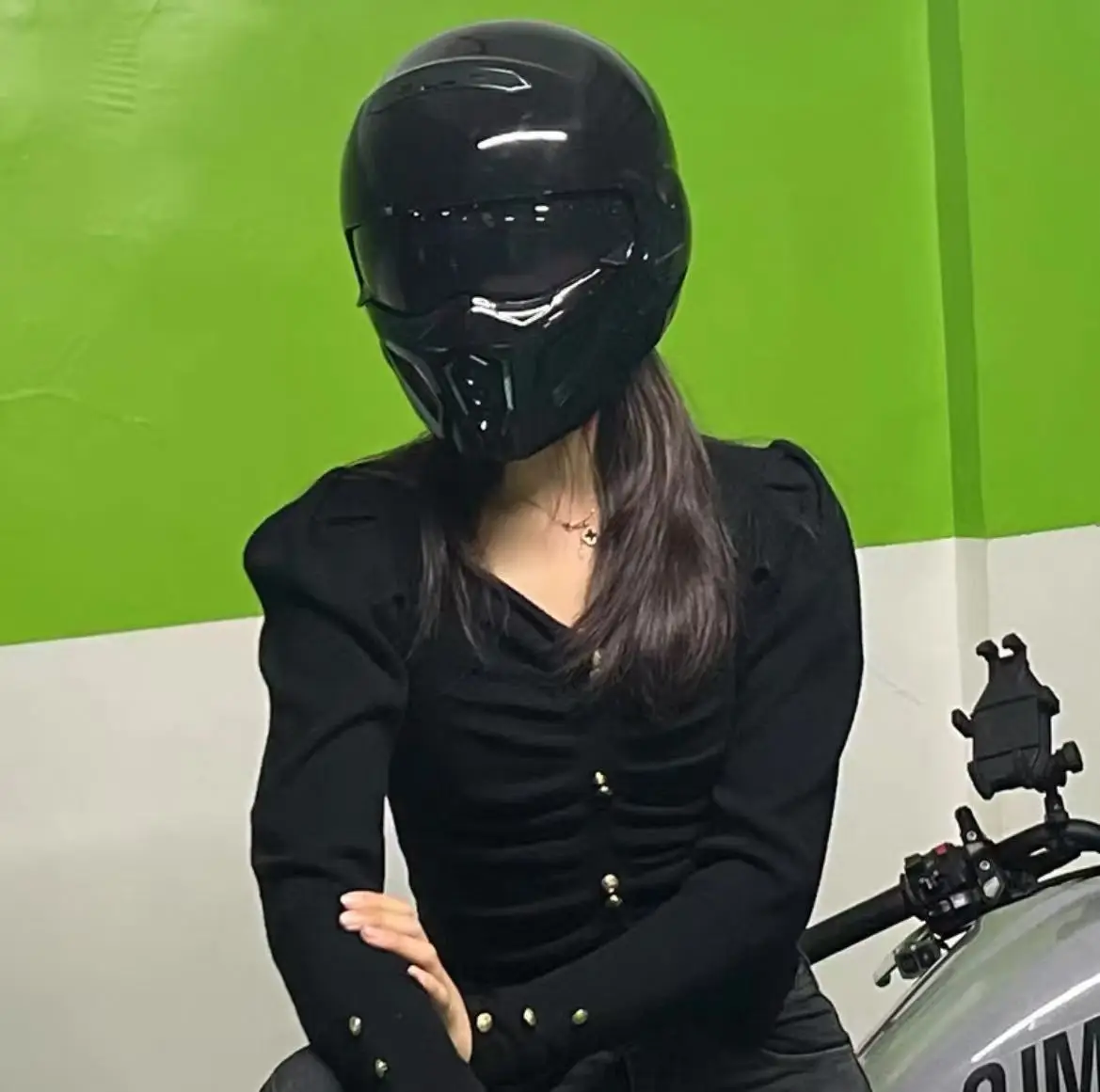 Матовый черный шлем в стиле ретро со скорпионом, классический мотоциклетный шлем на половину лица с козырьком против царапин, одобренный DOT, защитный стиль 
Матовый черный шлем в стиле ретро со скорпионом, классический мотоциклетный шлем на половину лица с козырьком против царапин, одобренный DOT, защитный стиль