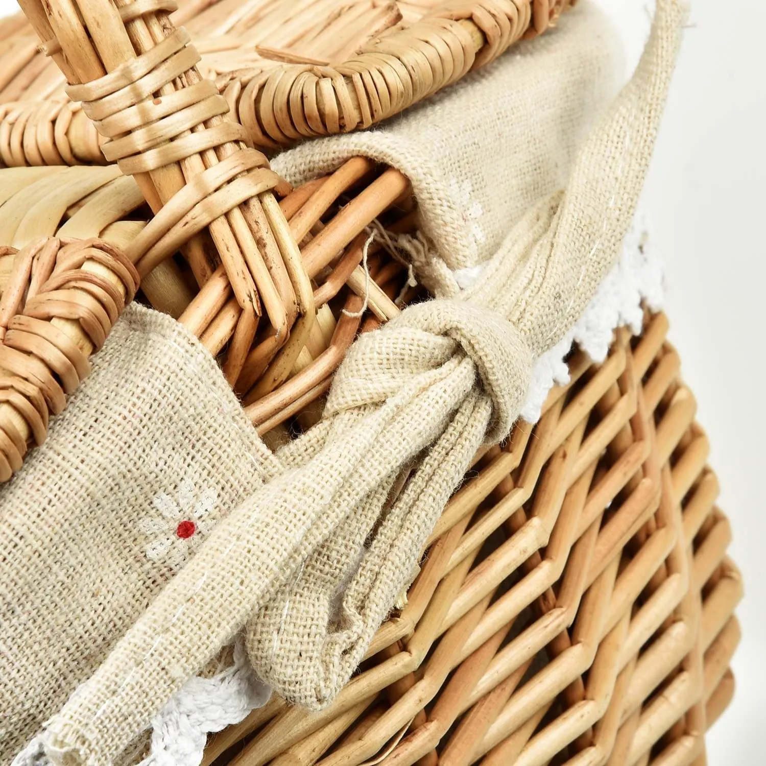 1pc Wicker Picnic Basket Making English Picnic Baskets Shopping Storage Box Country Style Container 26*18*15cm Kitchen Tool
1pc Wicker Picnic Basket Making English Picnic Baskets Shopping Storage Box Country Style Container 26*18*15cm Kitchen Tool