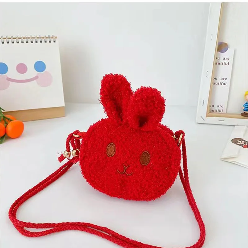 Korean Version Fashion Cute Girl Shoulder Bag 2022 New Winter Cartoon Plush Rabbit Messenger Bag Children's Casual Mini Bag
Korean Version Fashion Cute Girl Shoulder Bag 2022 New Winter Cartoon Plush Rabbit Messenger Bag Children's Casual Mini Bag