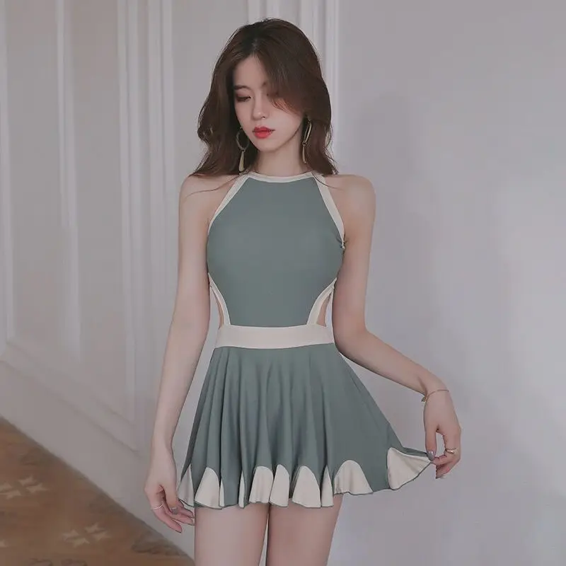 Swimsuit for Women One Piece Dress Exposed Waist Thin Gathered Korean Sleeveless New Sexy Bathing Swimming Suit Swimwear Summer
Swimsuit for Women One Piece Dress Exposed Waist Thin Gathered Korean Sleeveless New Sexy Bathing Swimming Suit Swimwear Summer