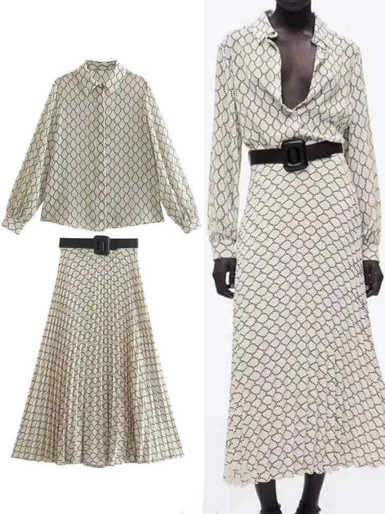 RDMQ 2023 Sprint Women 2 Pcs Sets Geometric Printed Shirt Tops + Belt Small Pleated Long Skirt Spring Autumn Causal Elegant Sets
RDMQ 2023 Sprint Women 2 Pcs Sets Geometric Printed Shirt Tops + Belt Small Pleated Long Skirt Spring Autumn Causal Elegant Sets