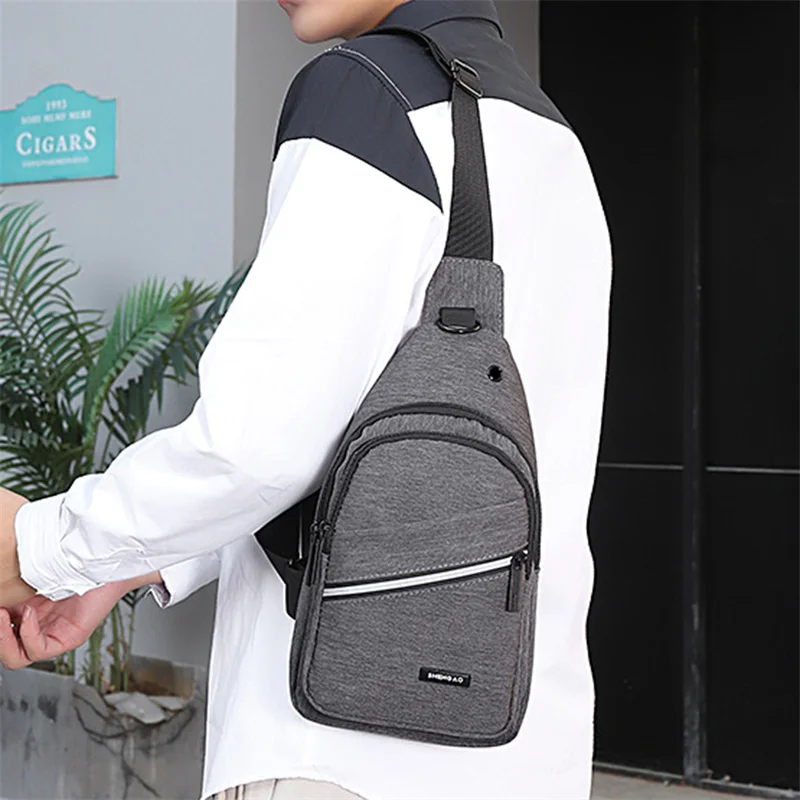 2023 Fashion Man Small Chest Bag Phone Pocket Cross Body Shoulder Fanny Pack Male Handbag Outdoor Crossbody Gym Oxford Bags
2023 Fashion Man Small Chest Bag Phone Pocket Cross Body Shoulder Fanny Pack Male Handbag Outdoor Crossbody Gym Oxford Bags