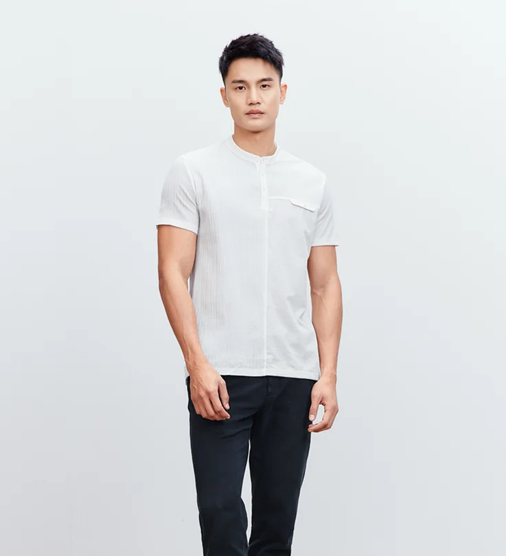 X8220 Men's slim stand collar short sleeve t-shirt men's summer lightweight comfortable simple splicing T-shirt
X8220 Men's slim stand collar short sleeve t-shirt men's summer lightweight comfortable simple splicing T-shirt