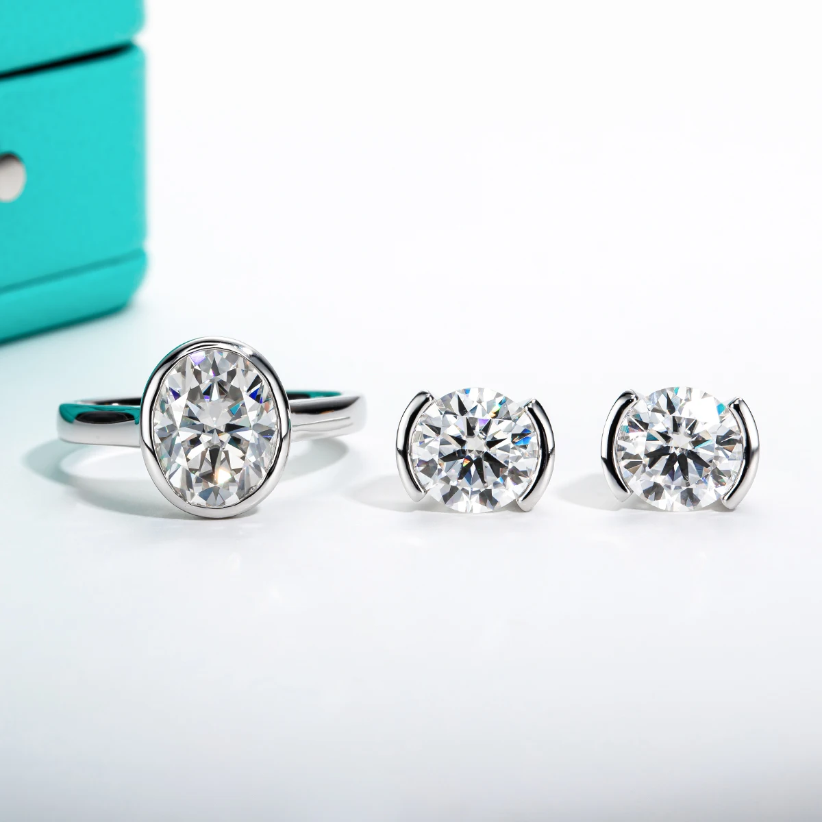 AnuJewel 3ct Oval D Color Bezel Moissanite Ring 1ct/2ct Oval Moissanite Earrings Jewelry Set With GRA Jewelry Wholesale
AnuJewel 3ct Oval D Color Bezel Moissanite Ring 1ct/2ct Oval Moissanite Earrings Jewelry Set With GRA Jewelry Wholesale