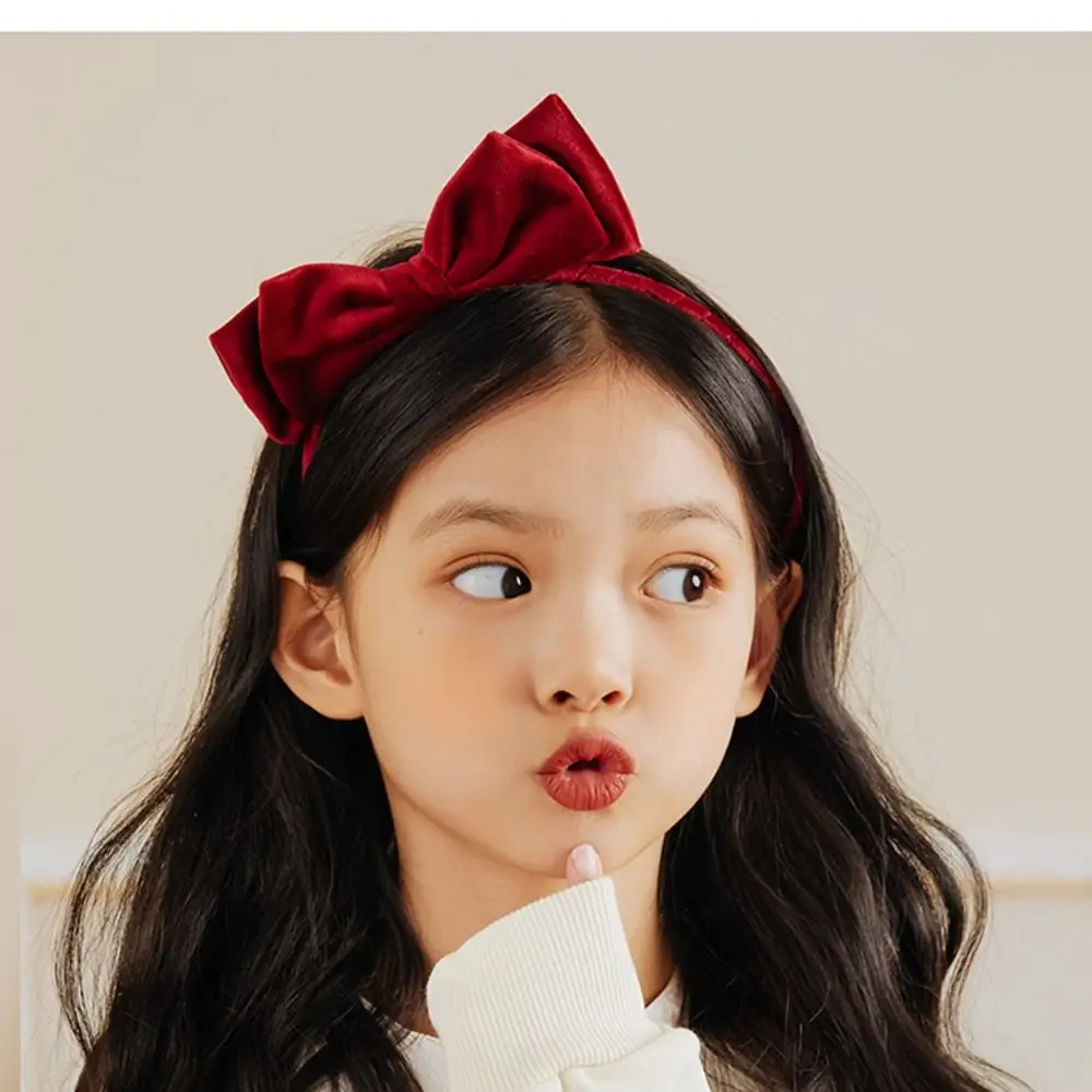 For Girls Korean Hair Accessories Headband Children Hair Band Velvet Bow Hair Band Sweet Decoration Princess Hair Hoop
For Girls Korean Hair Accessories Headband Children Hair Band Velvet Bow Hair Band Sweet Decoration Princess Hair Hoop
