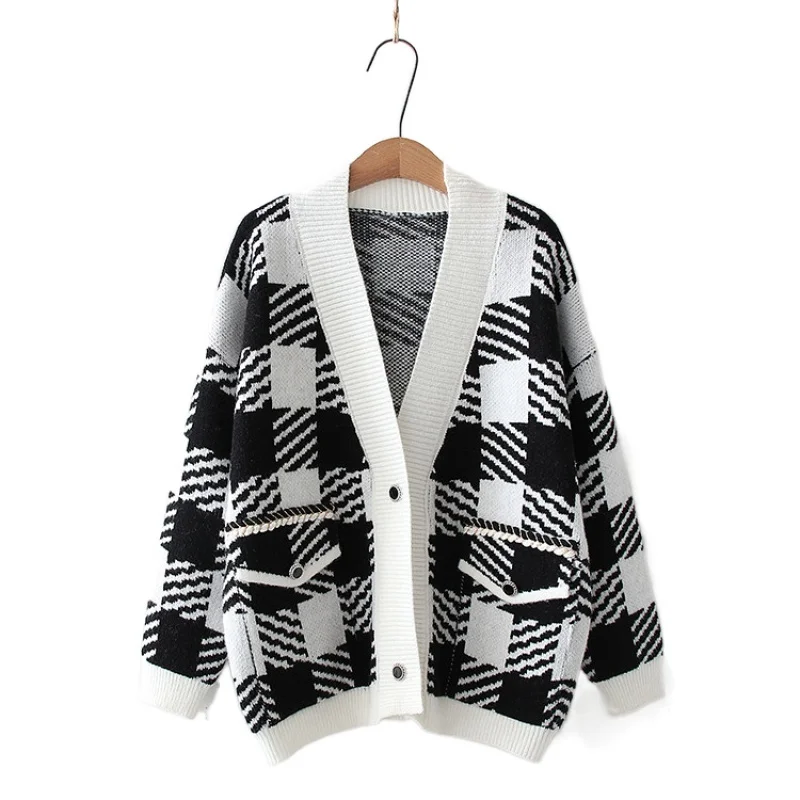 Korean Fashion Style Plaid Knit Women Cardigans 2021 Winter Warm Thic Sweater Coat Preppy Style Casual Ladies Soft Jumpers Tops
Korean Fashion Style Plaid Knit Women Cardigans 2021 Winter Warm Thic Sweater Coat Preppy Style Casual Ladies Soft Jumpers Tops