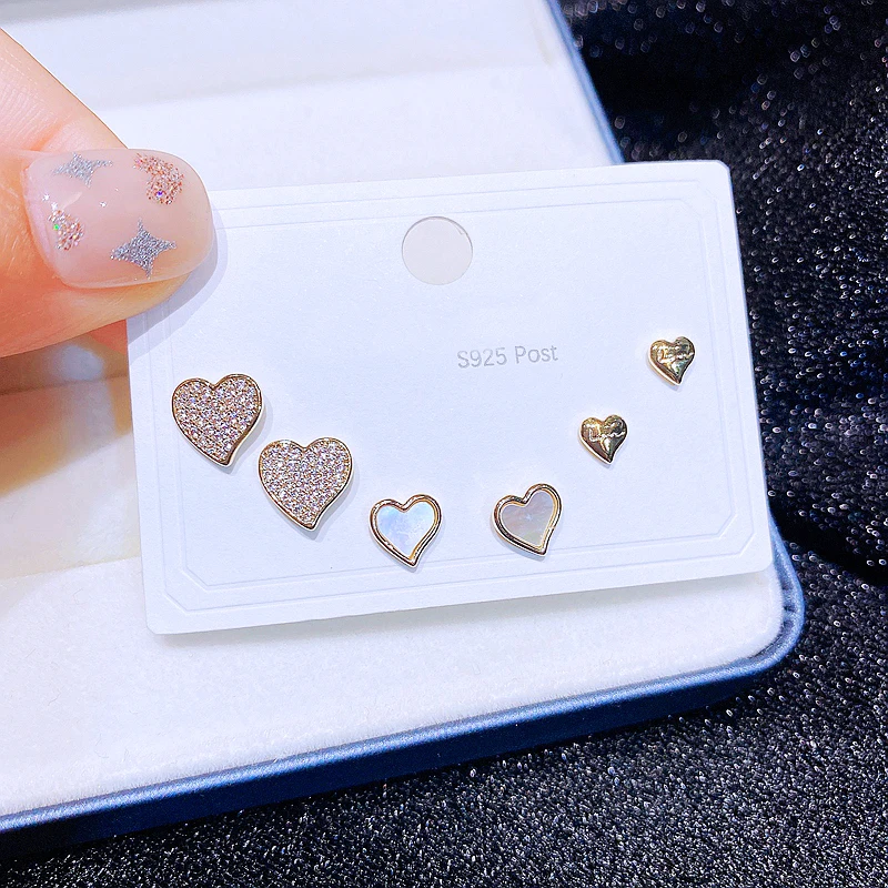 Trendy 3 Pairs Natural Shell Crystal Heart Stud Earrings Set Gold Color Cubic Zircon Women Earrings
Trendy 3 Pairs Natural Shell Crystal Heart Stud Earrings Set Gold Color Cubic Zircon Women Earrings