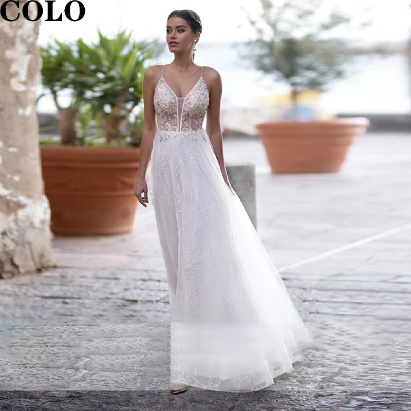 Sexy Bridal Wedding Dress Beach 2022 Women's Dresses Sheer White Tulle Beaded V Neck Boho Design Delicate Decals
Sexy Bridal Wedding Dress Beach 2022 Women's Dresses Sheer White Tulle Beaded V Neck Boho Design Delicate Decals