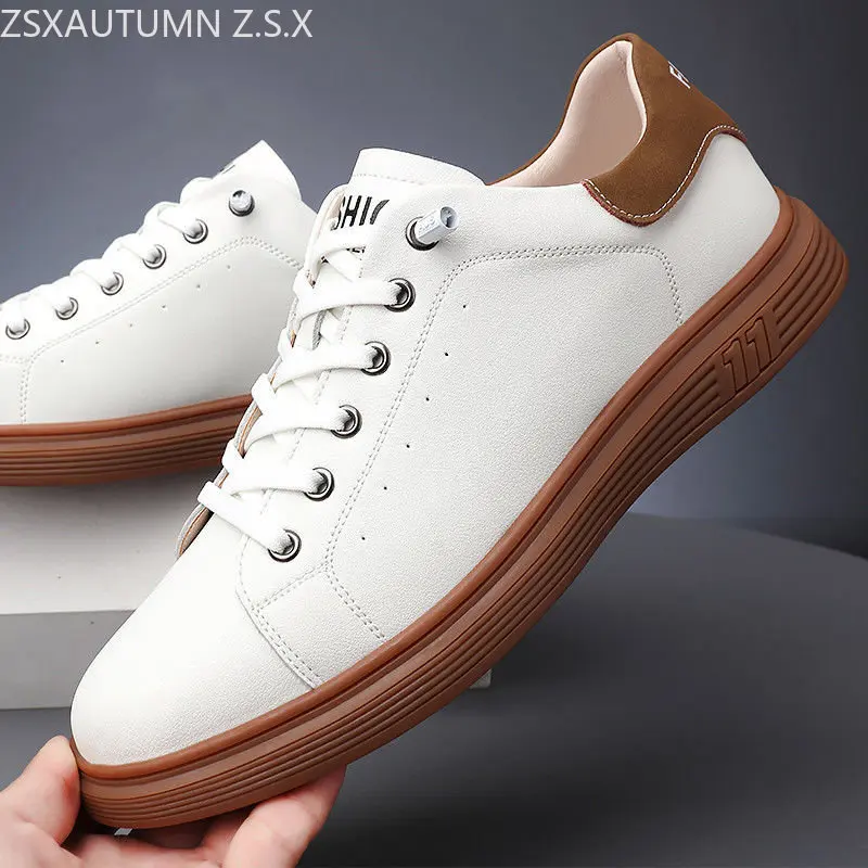Spring New Brand Men's Shoes Business Leather Shoes Luxury White Sneakers Trendy Comfortable Casual Flat Shoes Design Men Black
Spring New Brand Men's Shoes Business Leather Shoes Luxury White Sneakers Trendy Comfortable Casual Flat Shoes Design Men Black