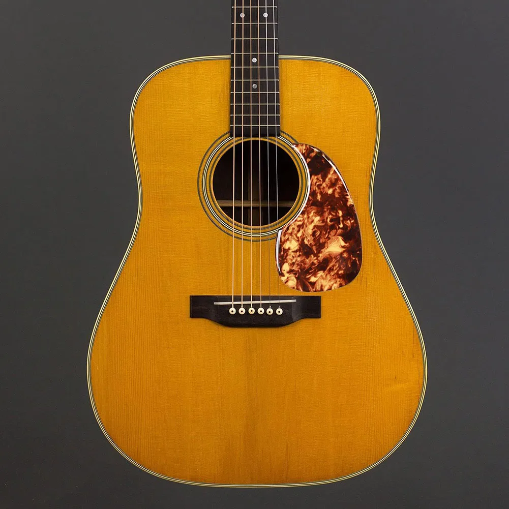 Professional Folk Acoustic Guitar Pickguard Scratch Plate Self Adhesive Guard Guard Sticker For Acoustic Guitar Accessories
Professional Folk Acoustic Guitar Pickguard Scratch Plate Self Adhesive Guard Guard Sticker For Acoustic Guitar Accessories
