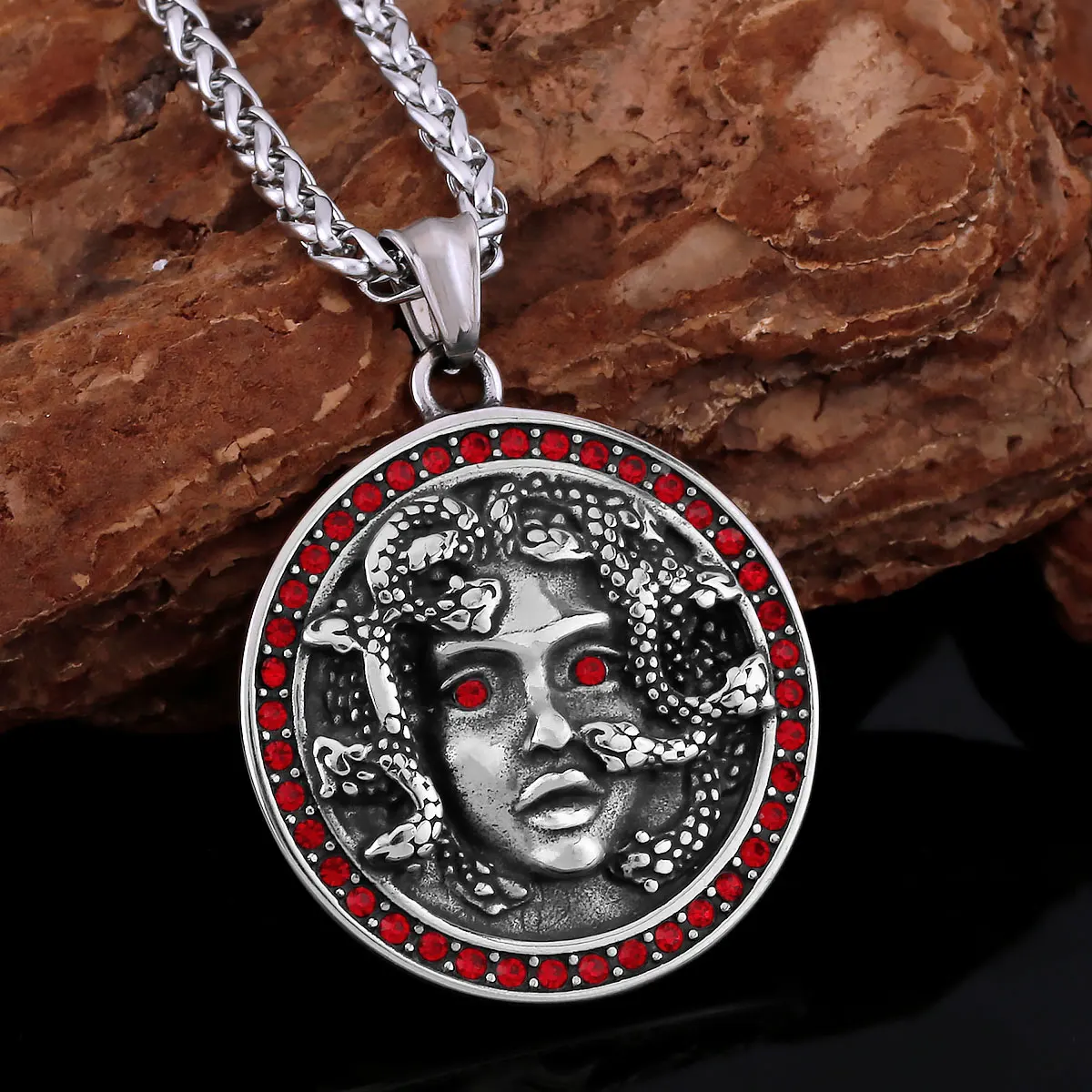 Vintage Fashion Viking Street Tail Snake Skull Necklace Odin Valknut Men's Nordic Amulet Pendant Necklace Pagan Punk Jewelry
Vintage Fashion Viking Street Tail Snake Skull Necklace Odin Valknut Men's Nordic Amulet Pendant Necklace Pagan Punk Jewelry