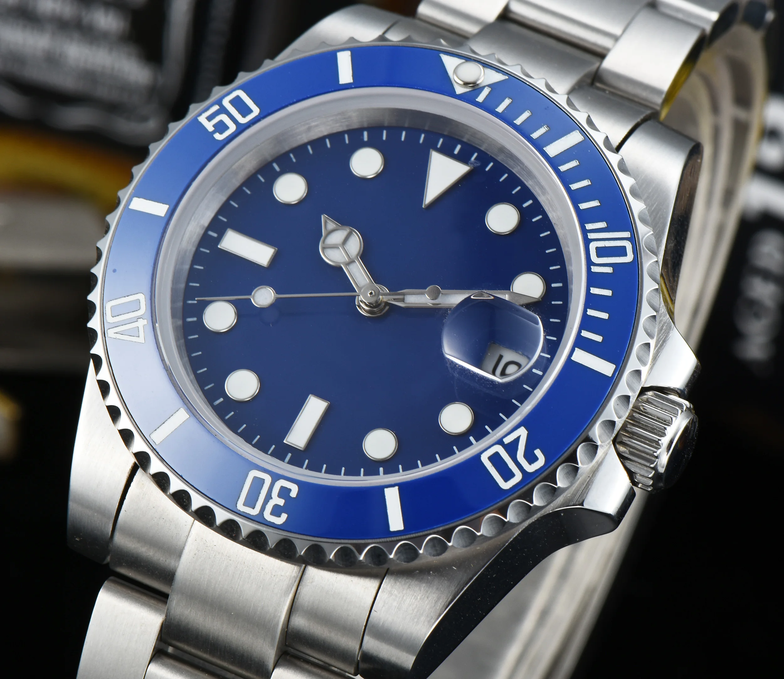 

men watch 40mm Mechanical automatic watch Ceramic bezel Sapphire watche Glide buckle 2813 movement watches blue luminous wristwa