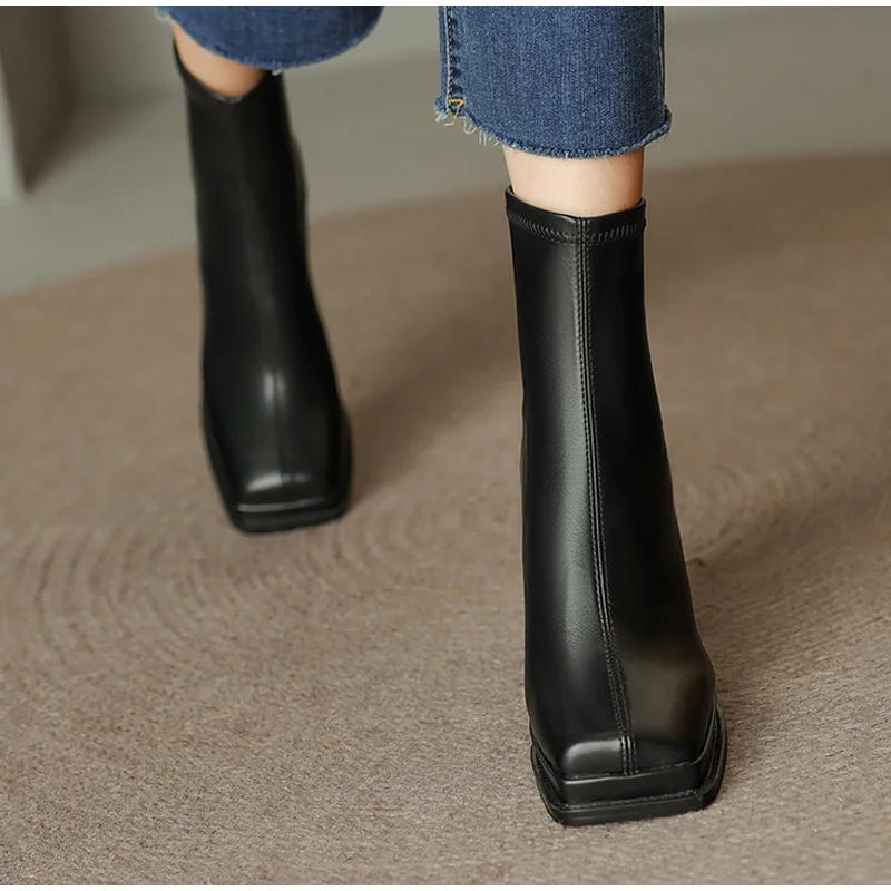 New Autumn Women Ankle Boots Female Pu Square Toe Block Heels Short Boot Ladies Zipper Fashion Platform Modern Booties Lady 2023
New Autumn Women Ankle Boots Female Pu Square Toe Block Heels Short Boot Ladies Zipper Fashion Platform Modern Booties Lady 2023