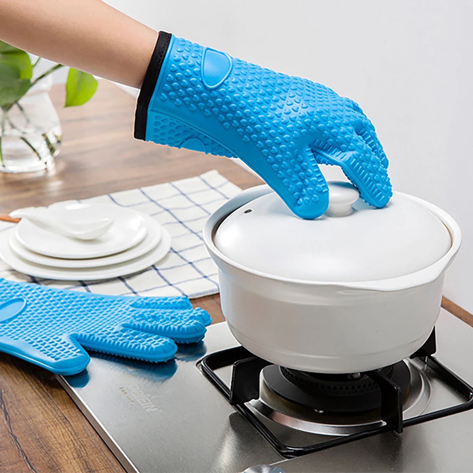 1pcs Heat Resistant Silicone Glove For Cooking Kitchen Oven Mitts With Inner Cotton Layer For Barbecue Cooking Baking Glove
1pcs Heat Resistant Silicone Glove For Cooking Kitchen Oven Mitts With Inner Cotton Layer For Barbecue Cooking Baking Glove
