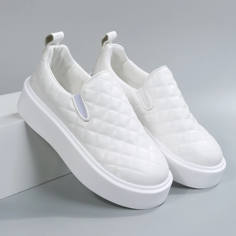 New Women's Casual Shoes Slip-On Round Toe Platform Flat Shoes Fashion Solid Color Lightweight Comfortable Loafers Women's Shoes
New Women's Casual Shoes Slip-On Round Toe Platform Flat Shoes Fashion Solid Color Lightweight Comfortable Loafers Women's Shoes