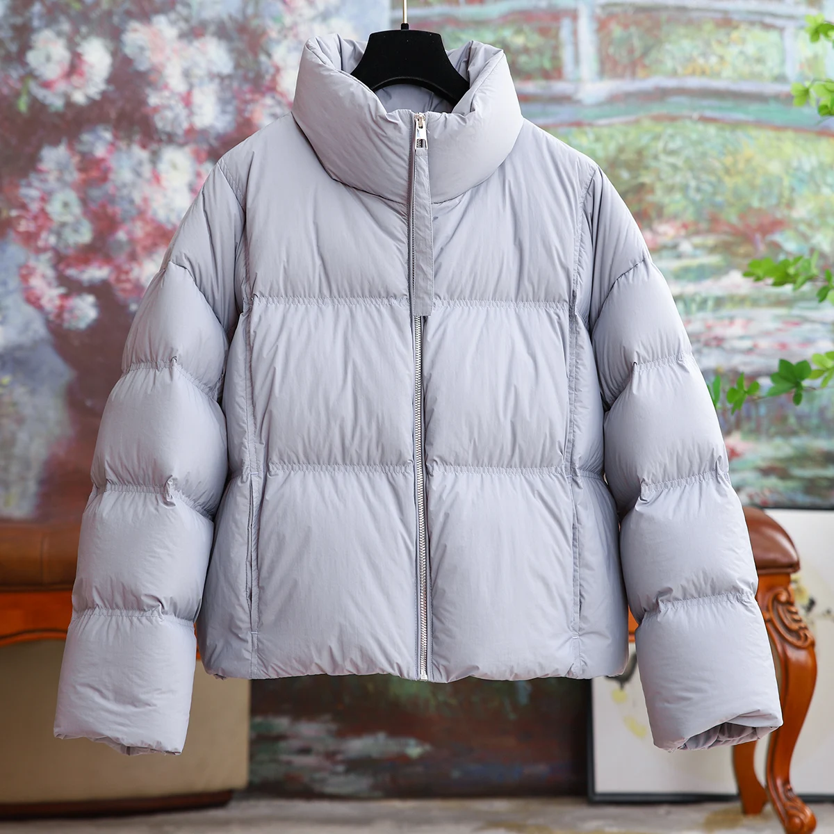 Женский пуховик на белом утином пуху, новинка зимы 2023, мягкая и удобная хлопковая одежда, женская одежда для отдыха
Женский пуховик на белом утином пуху, новинка зимы 2023, мягкая и удобная хлопковая одежда, женская одежда для отдыха