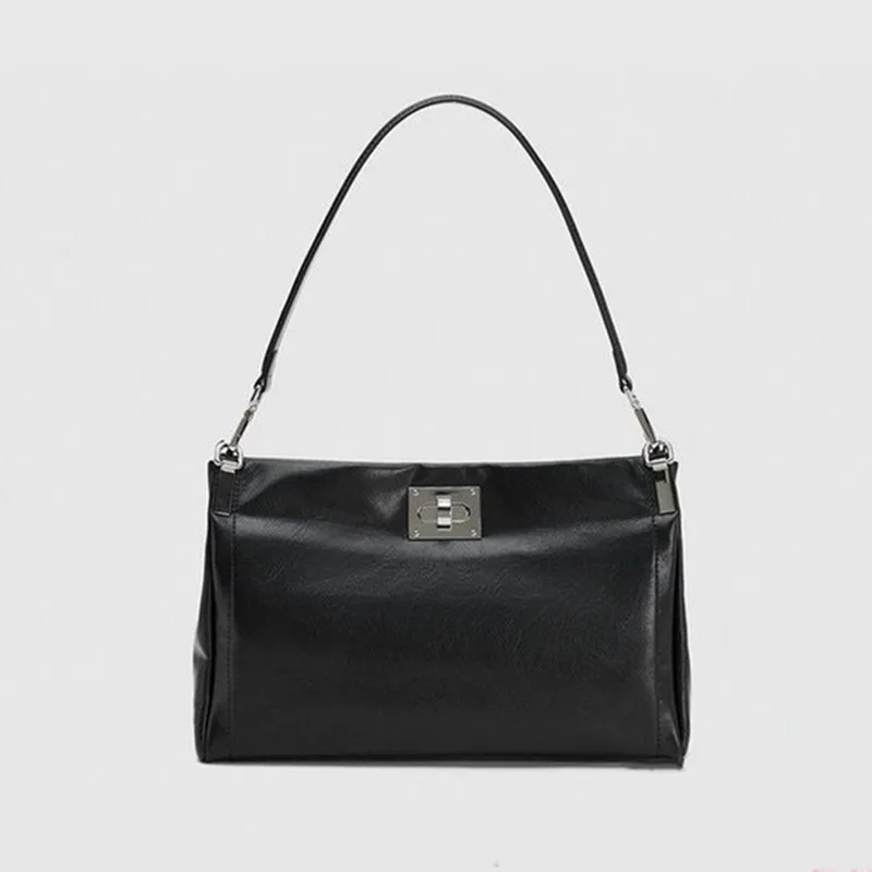Women's Bag 2023 Spring New Portable Underarm Bag Fashion Women's Commuter Bag Large Capacity Versatile Shoulder Bag
Women's Bag 2023 Spring New Portable Underarm Bag Fashion Women's Commuter Bag Large Capacity Versatile Shoulder Bag