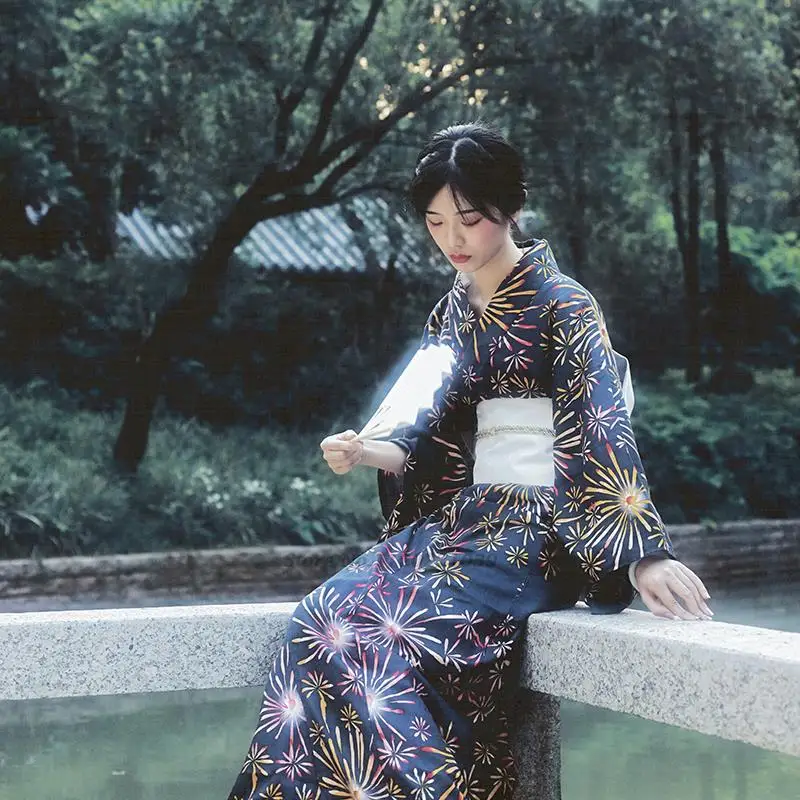 2022 japanese kimono dress kimono cardigan women traditional japanese kimono yukata japanese traditional print long japan robe
2022 japanese kimono dress kimono cardigan women traditional japanese kimono yukata japanese traditional print long japan robe