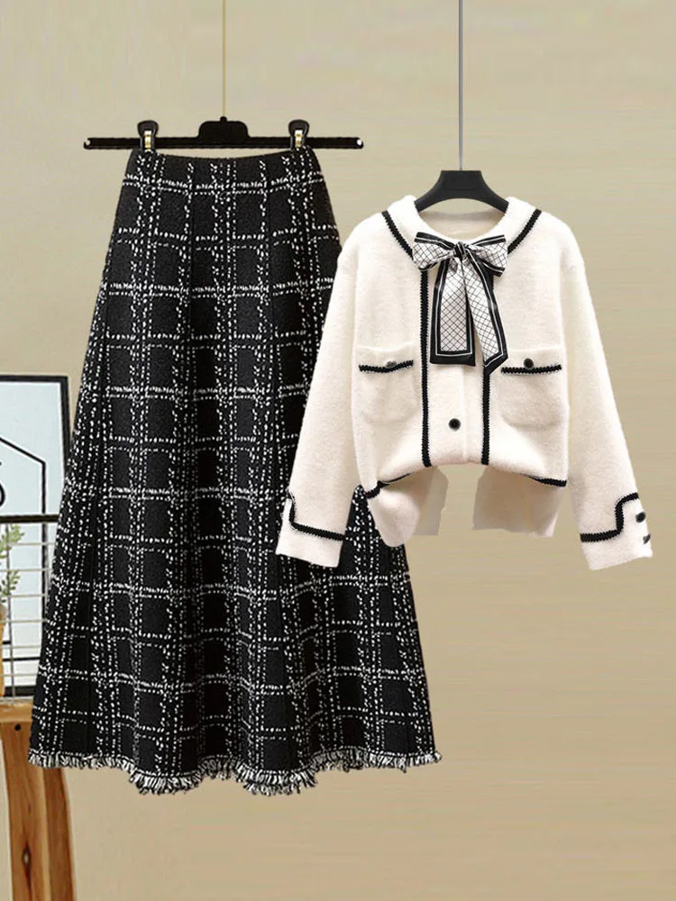 2023 Fall Winter Knitwear Two Piece Sets For Women Outfits French Vintage Fragrance Bow Bandage Knitted Sweater+Plaid Skirt Set
2023 Fall Winter Knitwear Two Piece Sets For Women Outfits French Vintage Fragrance Bow Bandage Knitted Sweater+Plaid Skirt Set