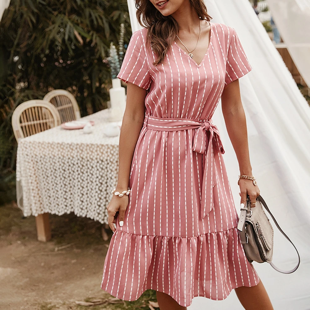 Ladies Vintage V Neck Casual Floral Print Summer Dress Women Long Party Holiday Beach Dress Femme Sundress Vestidos Robe Female
Ladies Vintage V Neck Casual Floral Print Summer Dress Women Long Party Holiday Beach Dress Femme Sundress Vestidos Robe Female