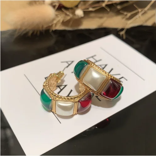 Красочные серьги-кольца, милые женские матовые золотистые гальванические серьги из серебра пробы, круглые серьги с иглами и буквами
Красочные серьги-кольца, милые женские матовые золотистые гальванические серьги из серебра пробы, круглые серьги с иглами и буквами