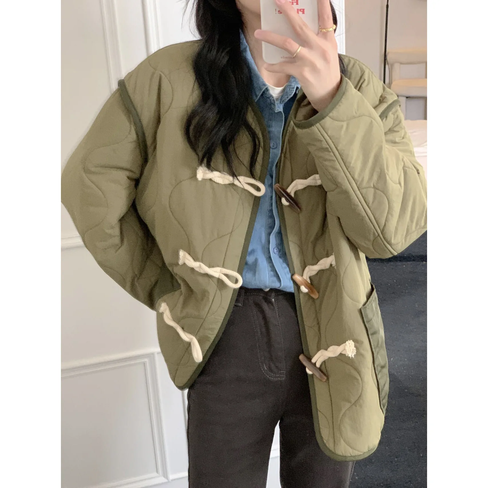 Women Buckling Cotton Coat Women Autumn Winter New Vintage Wind Long Loose Cotton Coat 2022 Women's Clothing Jackets
Women Buckling Cotton Coat Women Autumn Winter New Vintage Wind Long Loose Cotton Coat 2022 Women's Clothing Jackets