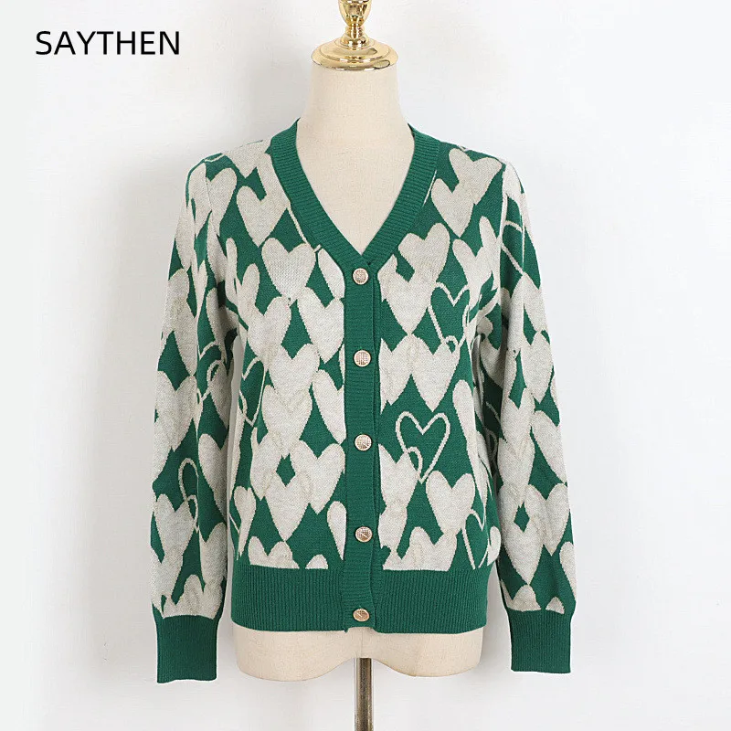SAYTHEN Early Autumn Women's Clothing Wholesale Retro Gold Thread Love Jacquard V-Neck Long-Sleeved Knitted Cardigan ST22730
SAYTHEN Early Autumn Women's Clothing Wholesale Retro Gold Thread Love Jacquard V-Neck Long-Sleeved Knitted Cardigan ST22730