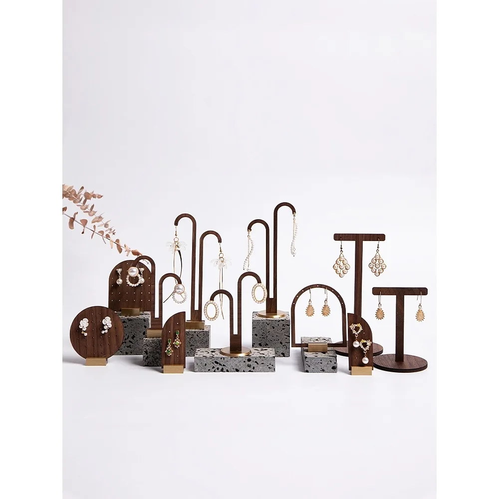 Jewelry rack walnut fungus ring wearing creative high-end jewelry store display receive earrings jewelry display props
Jewelry rack walnut fungus ring wearing creative high-end jewelry store display receive earrings jewelry display props