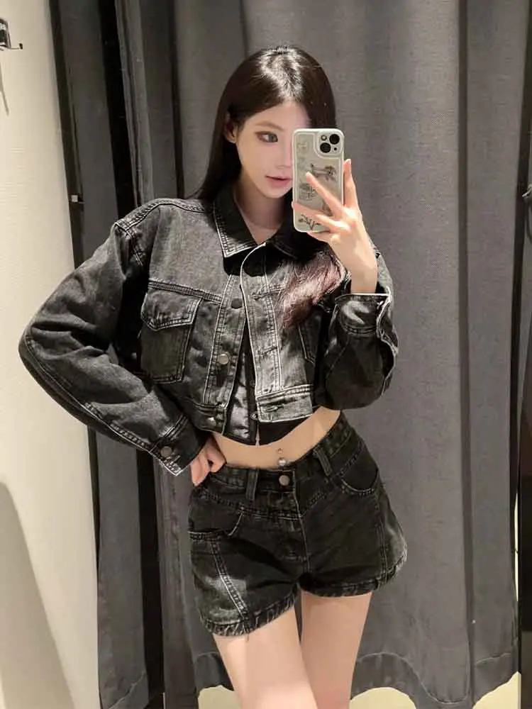 Set Women 2 Pieces 2023 New Fashion Be an Old Cowboy Coat Vintage Heavy Industry to Make Old Denim Shorts Female Outerwear Chic
Set Women 2 Pieces 2023 New Fashion Be an Old Cowboy Coat Vintage Heavy Industry to Make Old Denim Shorts Female Outerwear Chic