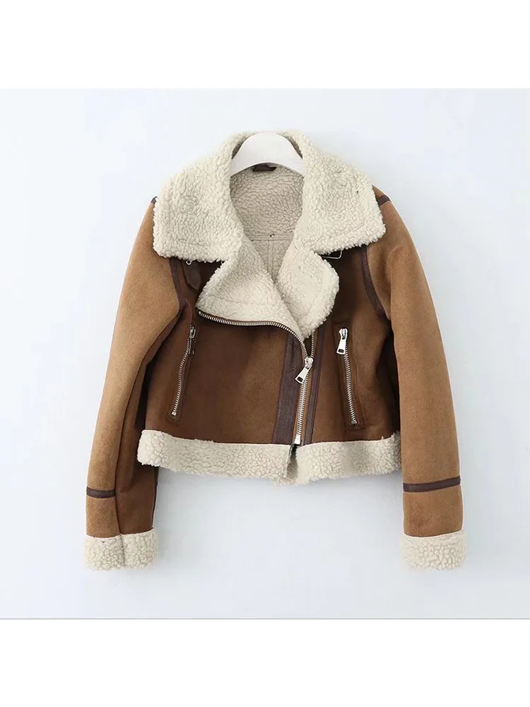 BSK&ZA&TRF 6318239 Women 2022 New Fashion Color contrast Fur integration Jacket Coat zipper Female Outerwear Overshirt 6318/239
BSK&ZA&TRF 6318239 Women 2022 New Fashion Color contrast Fur integration Jacket Coat zipper Female Outerwear Overshirt 6318/239