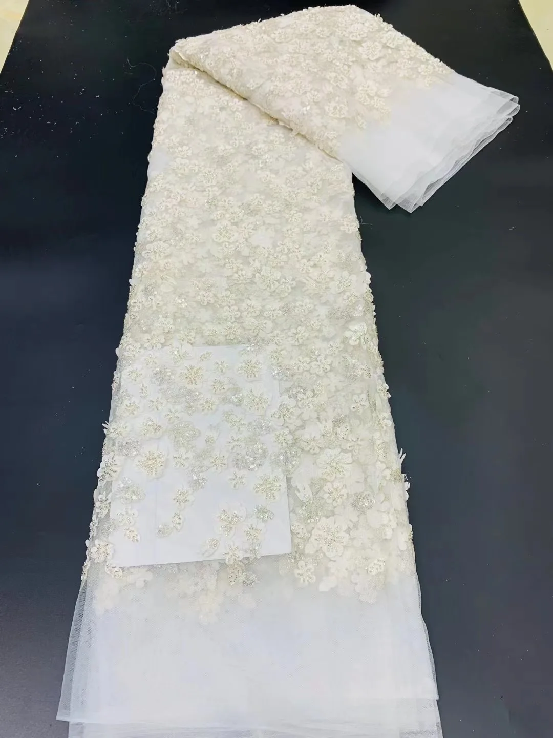 Luxury Heavy Beaded Wedding Bridal Dress Lace Fabric Tulle Embroidered Lace Fabric with Sequins for Party Dress HMX5265
Luxury Heavy Beaded Wedding Bridal Dress Lace Fabric Tulle Embroidered Lace Fabric with Sequins for Party Dress HMX5265