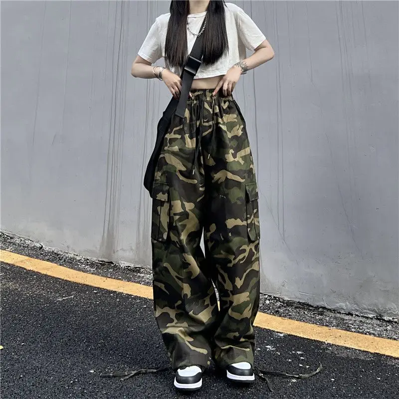 Women's Y2K Clothes Vintage Camouflage Cargo Pants Summer New High Waist Streetwear Drawstring Loose Straight Wide Leg Trousers
Women's Y2K Clothes Vintage Camouflage Cargo Pants Summer New High Waist Streetwear Drawstring Loose Straight Wide Leg Trousers