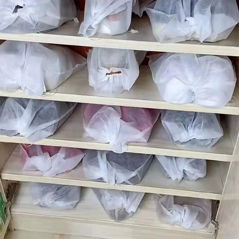 White Shoes Anti-Yellow Bag Non-Woven Drying Cover Sun Protection Moisture Dust Proof Travel Pouch Storage Bags Drawstring
White Shoes Anti-Yellow Bag Non-Woven Drying Cover Sun Protection Moisture Dust Proof Travel Pouch Storage Bags Drawstring