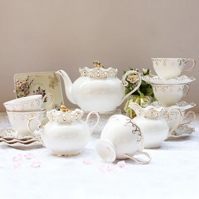 15 Pieces Afternoon Tea Tea Set Black Tea Teapot Teacup Living Room Household Luxury High-end Ceramic European Coffee Cup
15 Pieces Afternoon Tea Tea Set Black Tea Teapot Teacup Living Room Household Luxury High-end Ceramic European Coffee Cup