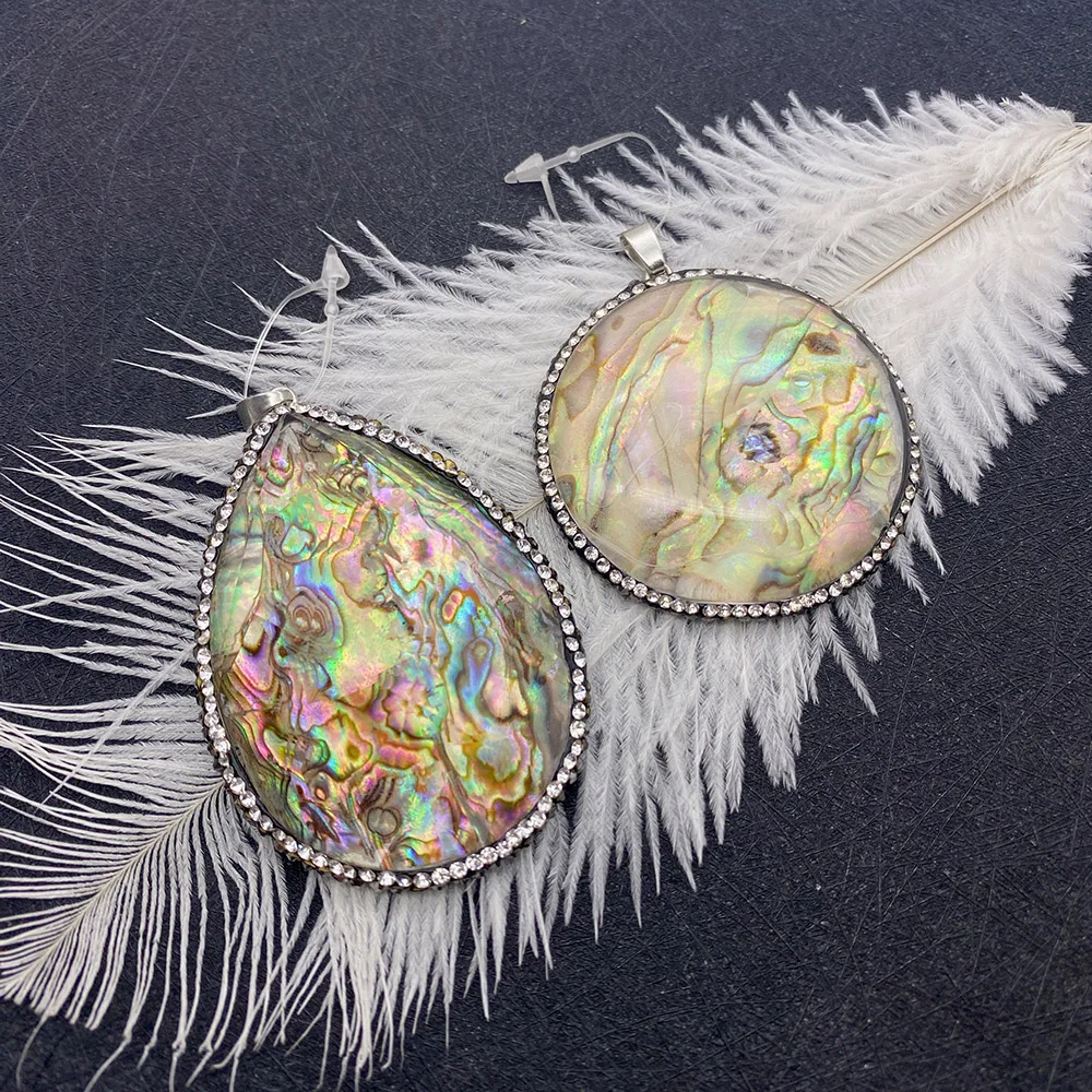 Colorful Natural Abalone Shells In Various Shapes with Diamonds Melon Buckle Pendant Charm Fashion Jewelry Couple Style
Colorful Natural Abalone Shells In Various Shapes with Diamonds Melon Buckle Pendant Charm Fashion Jewelry Couple Style