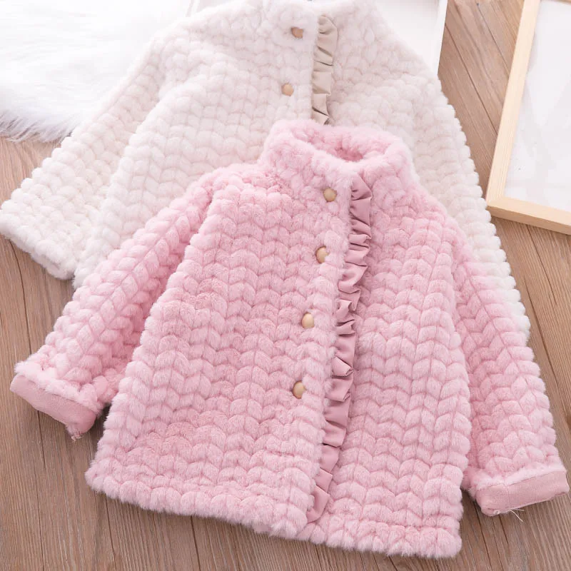 Girls Winter Coat Fur Coat 2022 New Style Children Warm Thickened Jacket Kids Outerwear Clothes Christmas Wear for Toddler Girl
Girls Winter Coat Fur Coat 2022 New Style Children Warm Thickened Jacket Kids Outerwear Clothes Christmas Wear for Toddler Girl