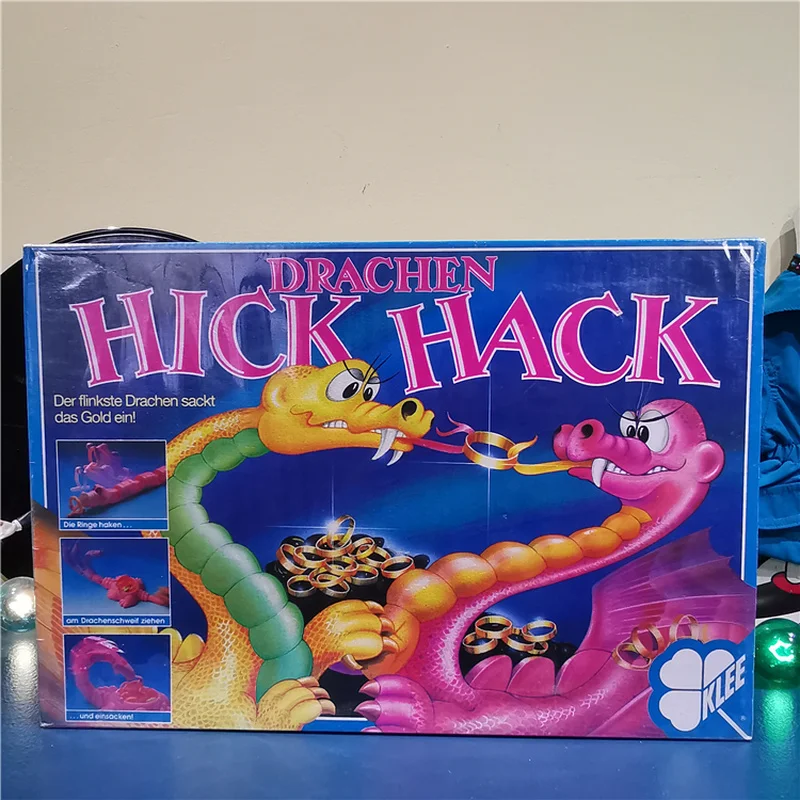 Original Hick Hack Drachen Figure Dragon Model Ornaments Accessories Desktop Game Toy Collection Children Present
Original Hick Hack Drachen Figure Dragon Model Ornaments Accessories Desktop Game Toy Collection Children Present