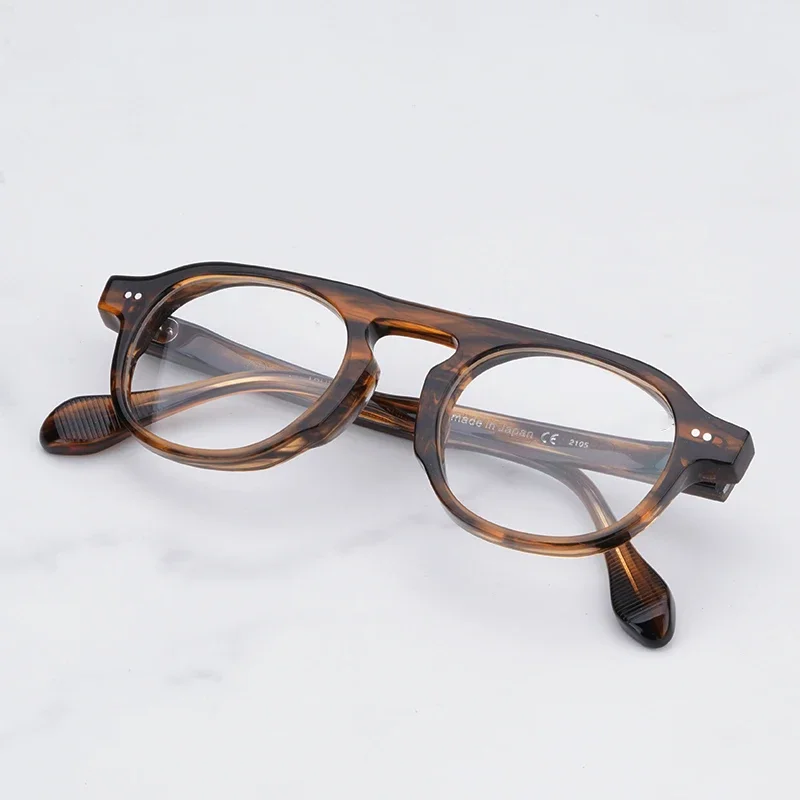 Japanese TVR529 Classic Retro Striped Brown Glasses Frame Round Type for Men Hand Made 8.0mm Thicken Acetate Eyeglasses
Japanese TVR529 Classic Retro Striped Brown Glasses Frame Round Type for Men Hand Made 8.0mm Thicken Acetate Eyeglasses