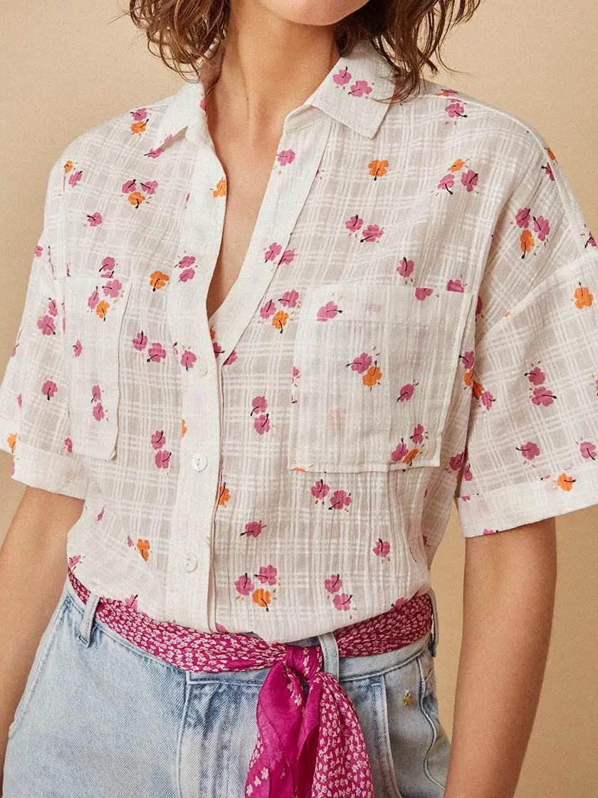 

Женская блуза с отложным воротником и цветочным принтом, однобортная Свободная рубашка с короткими рукавами и карманами, лето 2023