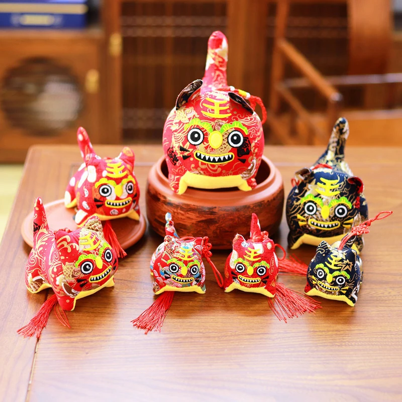 2022 New Year Cute Stuffed Toys Red Tiger Mascot Plush Doll Tiger Chinese Style gift
2022 New Year Cute Stuffed Toys Red Tiger Mascot Plush Doll Tiger Chinese Style gift