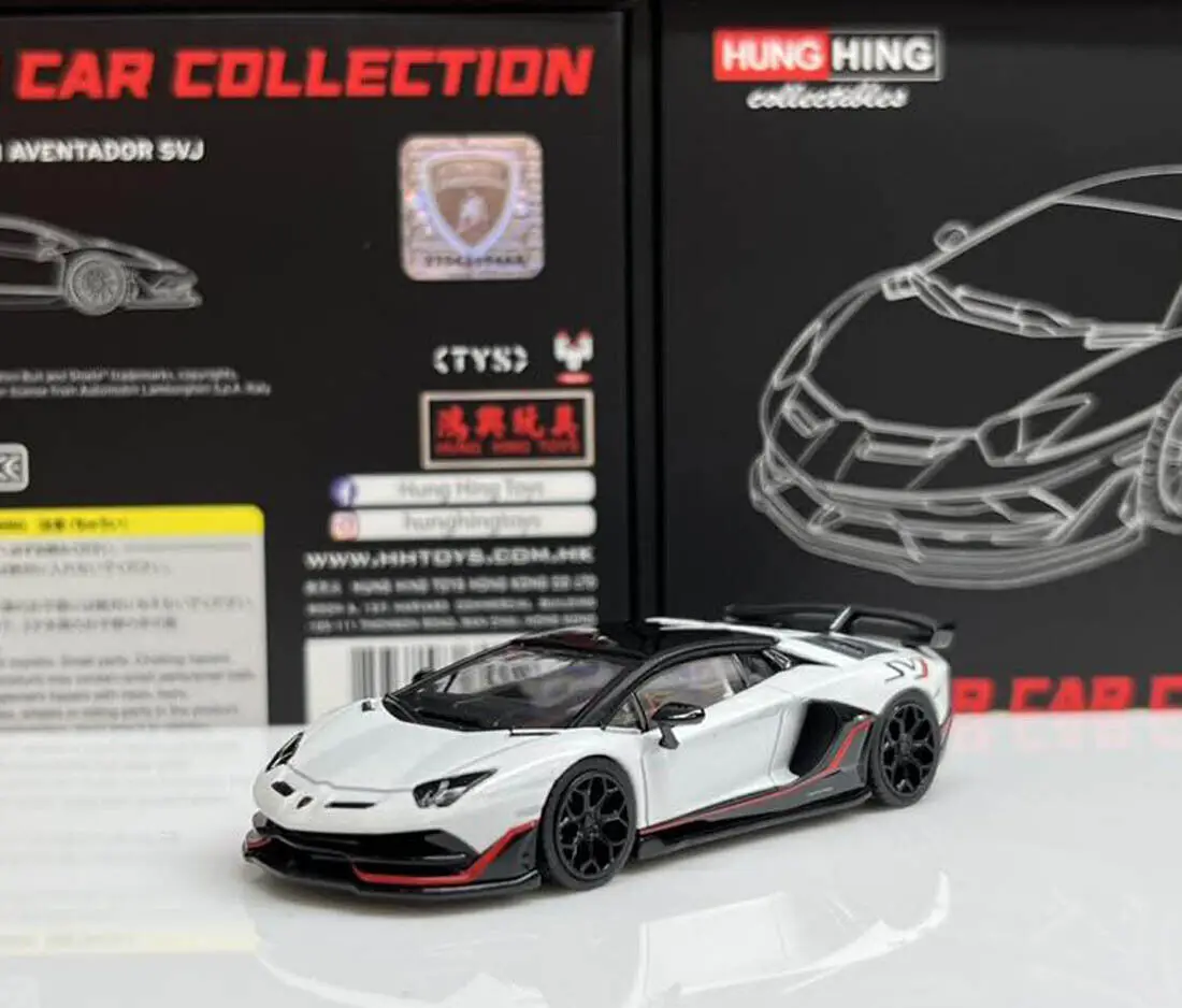 HH Toys 1/64 ADVENTADOR SVJ SUPER CAR + ENGINE white DieCast Model Car Collection Limited Edition Hobby Toy Car
HH Toys 1/64 ADVENTADOR SVJ SUPER CAR + ENGINE white DieCast Model Car Collection Limited Edition Hobby Toy Car