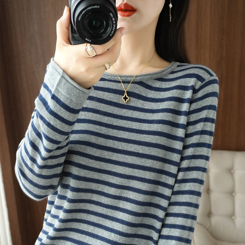 Spring&Summer Women Knitting Personalized Cotton Sweaters Round Collar Short Sleeve Slim Fit Stripe Style High-quality Pullover
Spring&Summer Women Knitting Personalized Cotton Sweaters Round Collar Short Sleeve Slim Fit Stripe Style High-quality Pullover