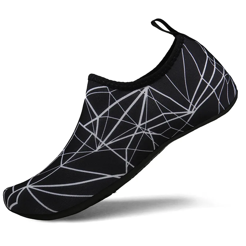 2022 New Fashion Men Sneakers Swimming Shoes Outdoor Sports Stream Shoes Light Non-Slip Beach Shoes Leisure Wading Shoes Outdoor
2022 New Fashion Men Sneakers Swimming Shoes Outdoor Sports Stream Shoes Light Non-Slip Beach Shoes Leisure Wading Shoes Outdoor