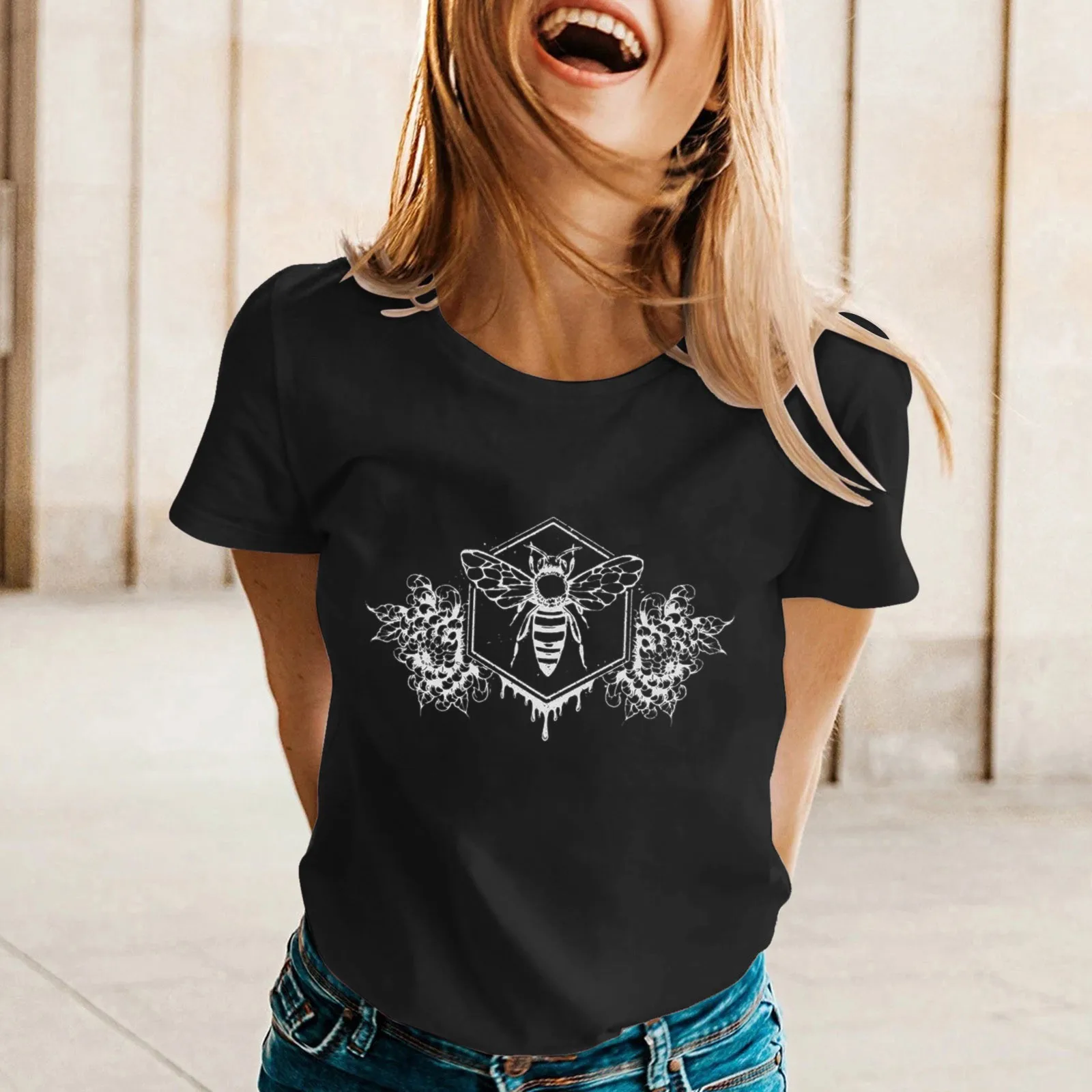 Женская футболка с коротким рукавом и круглым вырезом с принтом пчелы на весну и лето, женская футболка с коротким рукавом, топы с длинными р...
Женская футболка с коротким рукавом и круглым вырезом с принтом пчелы на весну и лето, женская футболка с коротким рукавом, топы с длинными р...