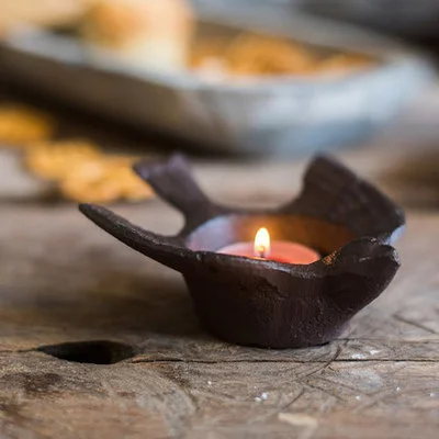 Nordic creative household iron candlestick candle ornaments romantic candlelight dinner props decorative products
Nordic creative household iron candlestick candle ornaments romantic candlelight dinner props decorative products