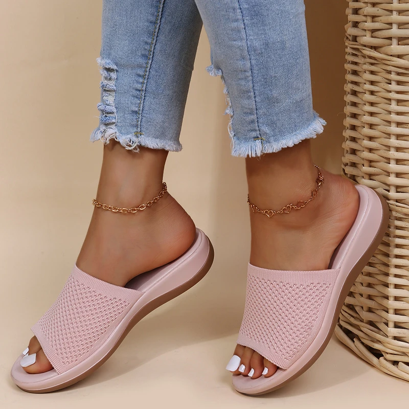 Summer New Shoes 2022 Knitting Fashion Leisure Women Slippers Outdoor Beach Flat Non-slip Woman Sandals Soft Cozy Sexy Slides
Summer New Shoes 2022 Knitting Fashion Leisure Women Slippers Outdoor Beach Flat Non-slip Woman Sandals Soft Cozy Sexy Slides